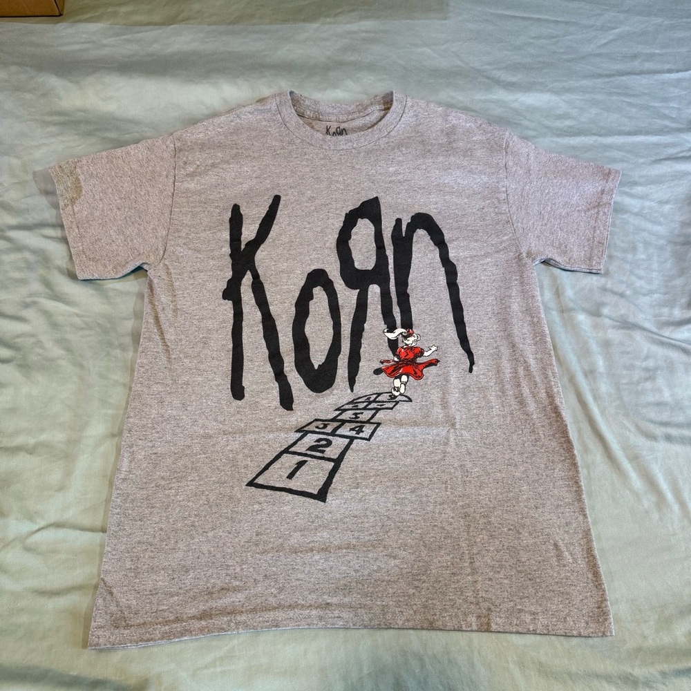 Korn Follow The Leader Graphic T-Shirt in Gray